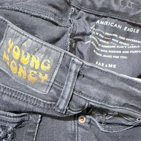 Young money distressed ripped skinny jeans 28x32 american eagle collaboration - Picture 2 of 8
